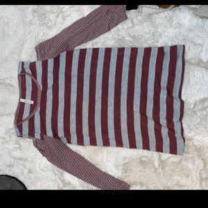 Gilli Red and Gray Striped Top with Shoulder Cutouts Size S